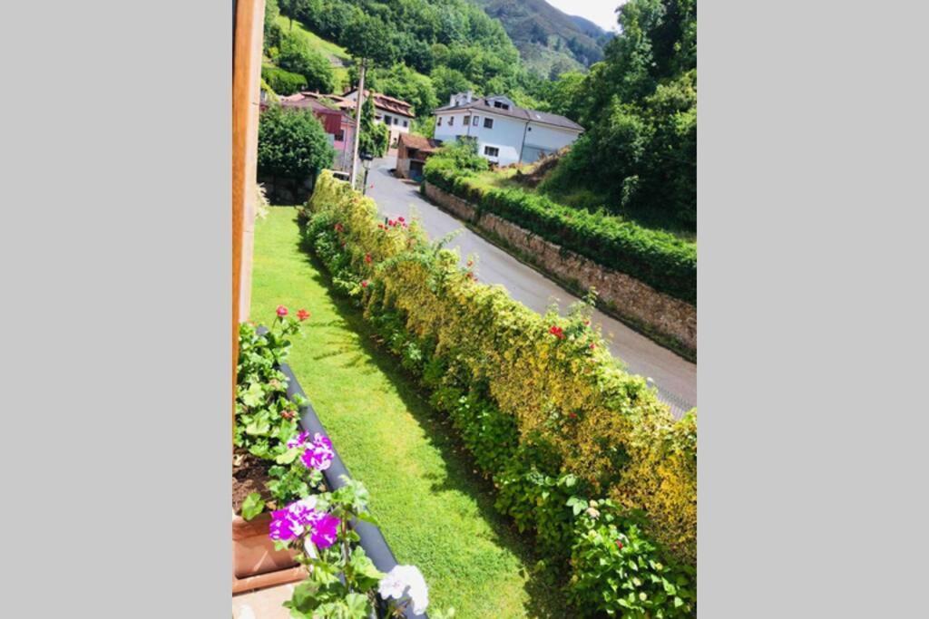 Apartamento El Cortijo Onís エクステリア 写真