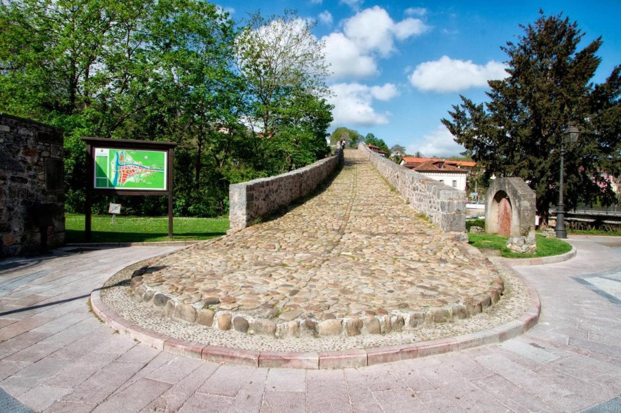 Apartamento El Cortijo Onís エクステリア 写真